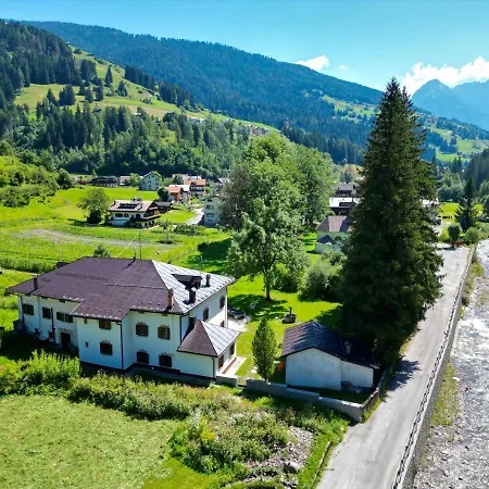 Vila Casa Vettori *